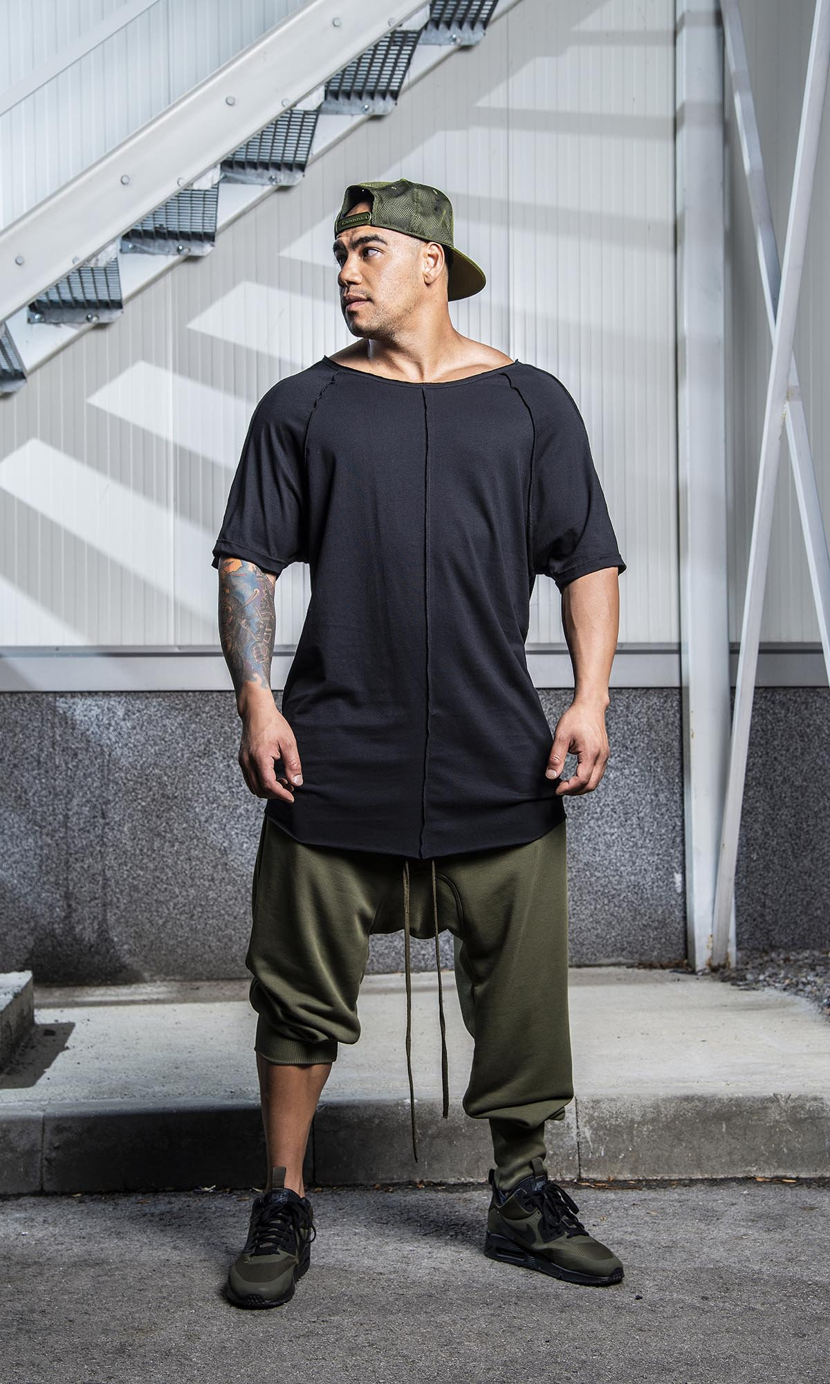 Men’s Athletic Drop Crotch Shorts in Army Green - Image 2