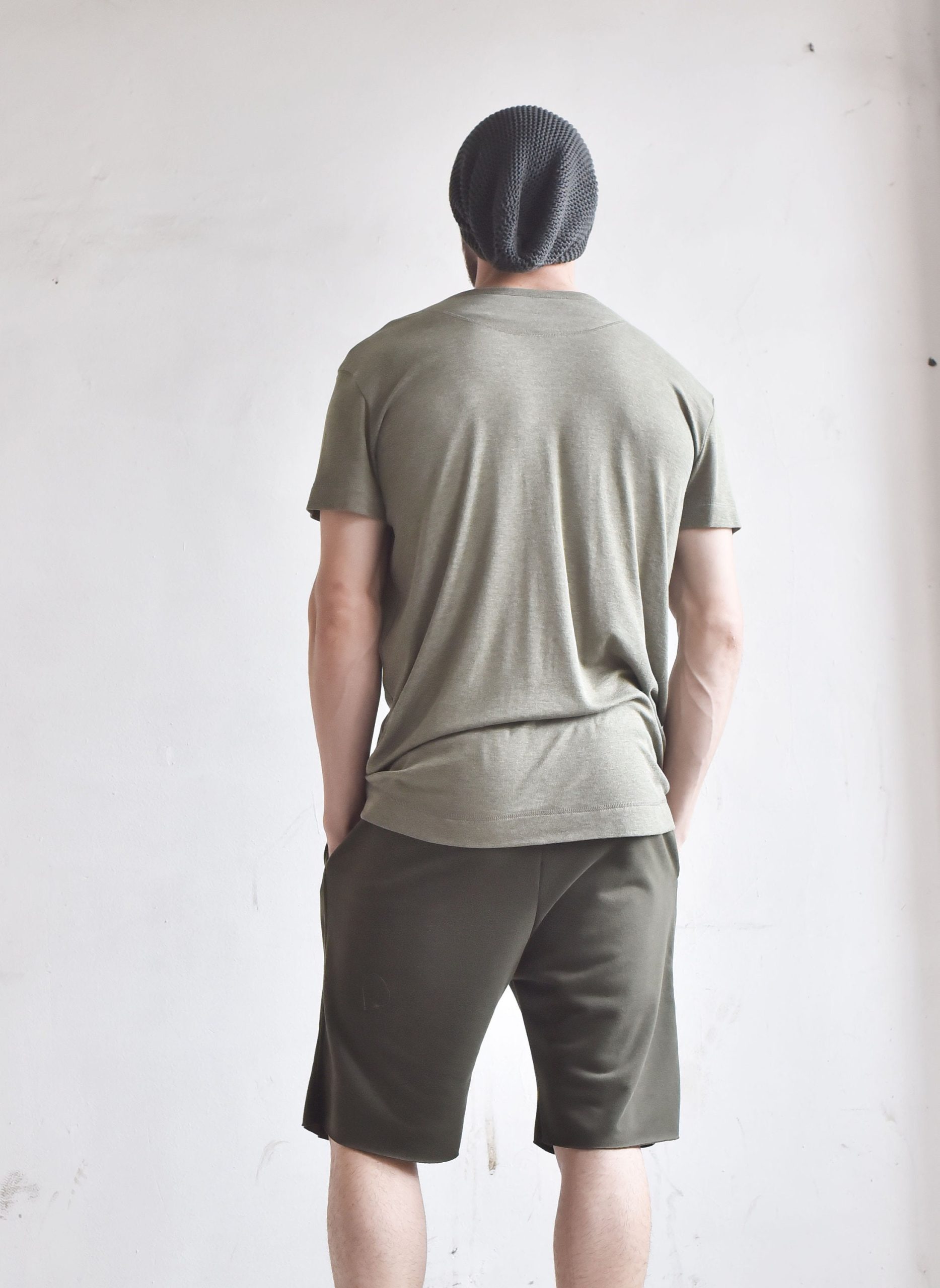 Men’s Lightweight Training Shorts with Textured Side Panels - Image 4