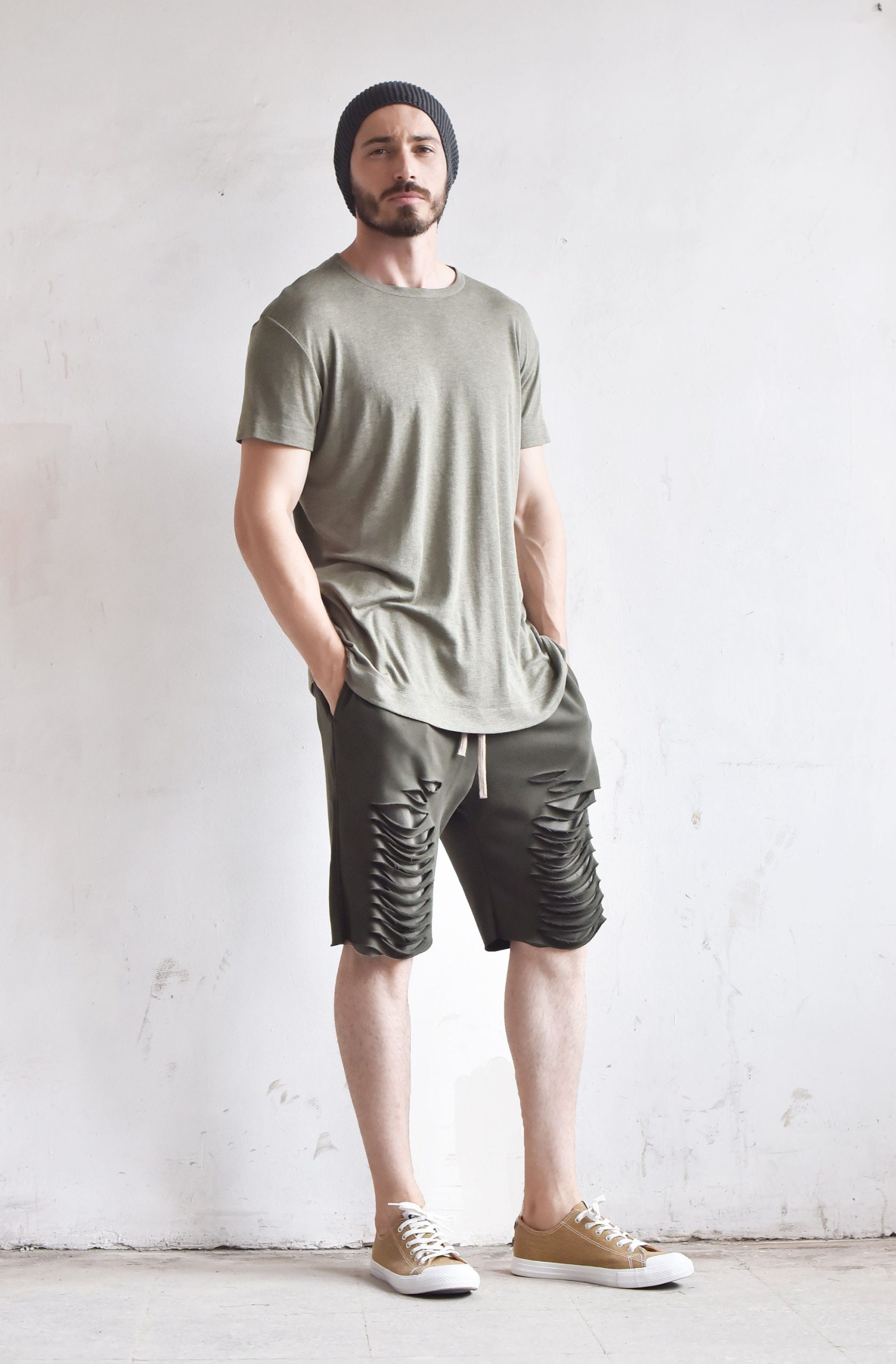 Men’s Lightweight Training Shorts with Textured Side Panels - Image 2