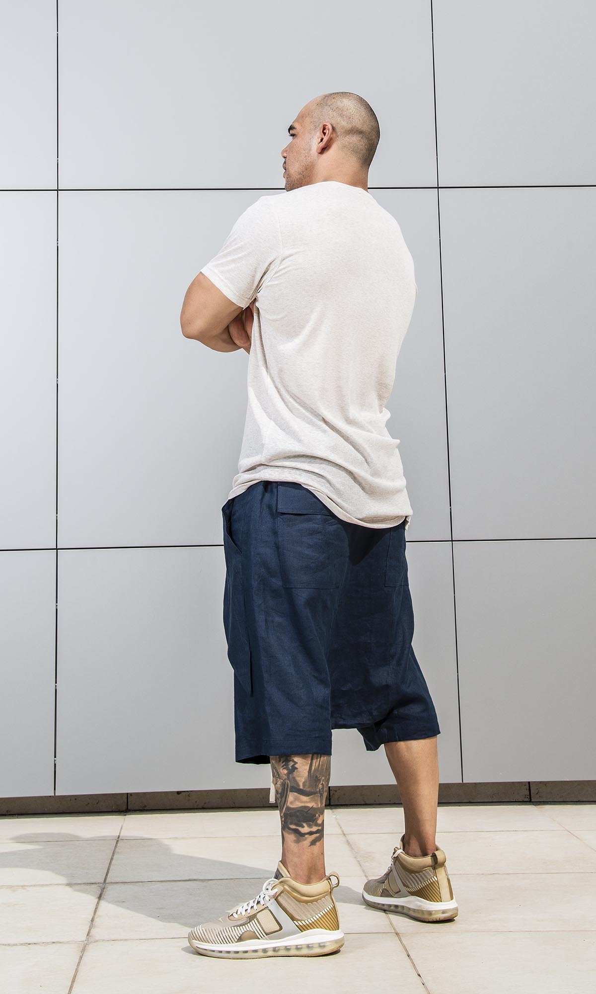 Men’s Loose Fit Harem Shorts with Side Panel Pockets - Image 5